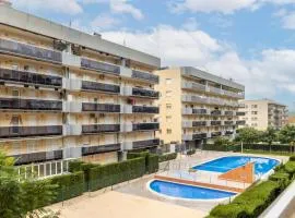 Apartment Nova Pineda-6 by Interhome