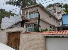 Apartamentos Aconchegantes Bingen em Petrópolis