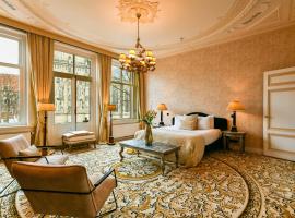 Grand Boutique Hotel-Restaurant Huis Vermeer，位于迪温特的酒店