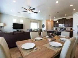 Cactus Rose Villa with 2 Pools 2 Spas Gym