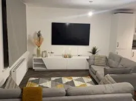 Spacious One Bedroom Apartment