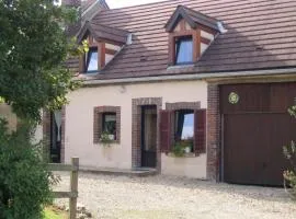Fermette Gâtinaise Rénovée à 1h30 de Paris - 4 Chambres, Calme et Verdure - FR-1-590-49
