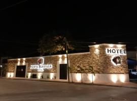 Hotel Casa Puerta Huasteca，位于巴耶斯城的酒店