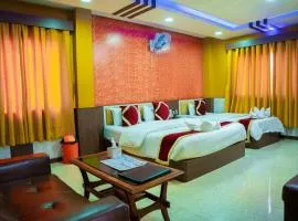 Gautam Hotel