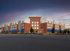Hyatt House Charlotte Rea Farms，位于夏洛特的酒店
