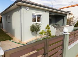 Luxury Memories Villa，位于尼基季的豪华酒店