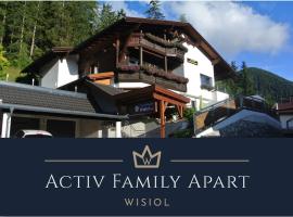 Activ-Family-Apart-Wisiol-Pitztal Sommercard inklusive，位于耶岑斯的酒店