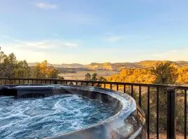 Overlook Cabin. Romantic Views Fire Pit/Hot Tub & Zion Adventure