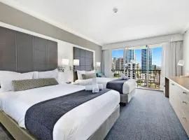 Deluxe Twin Studio in Surfers Paradise