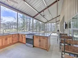 Home with Screened Porch - Near Toledo Bend Lake!