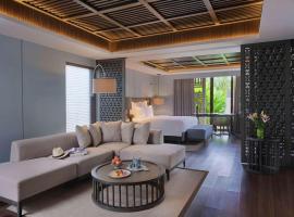 Pullman Lombok Merujani Mandalika Beach Resort，位于龙目岛库塔的豪华酒店