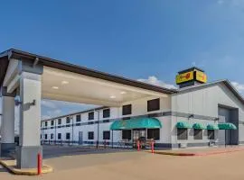 Super 8 by Wyndham League City Kemah Area