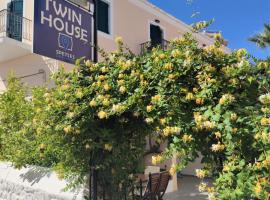 Twin House Spetses，位于斯派赛斯的酒店