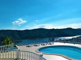 Lago Azul Villas，位于费雷拉杜泽济里的海滩酒店