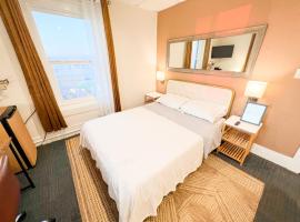 ITH Hermosa Beach Surf Hostel LAX，位于贺茂沙海滩的酒店