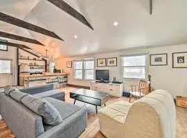 Chic Prattsville Studio with Private Hot Tub!