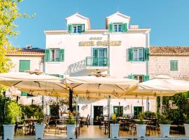 Heritage Hotel Pasike，位于特罗吉尔Trogir Old Town的酒店