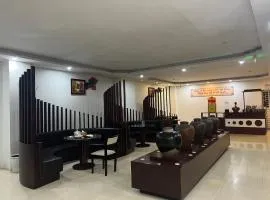 Manh Quynh Hotel