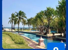 Boathouse Hua Hin Seaview，位于Ban Bo Fai棕榈山高尔夫俱乐部附近的酒店