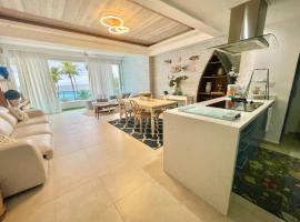 2 Bedroom At The Marbella Towers Beachfront，位于Juan Pedro的酒店