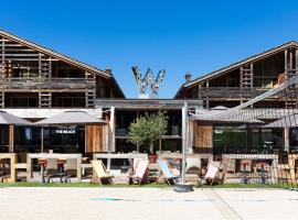 韦尔比耶W酒店，位于韦尔比耶的酒店