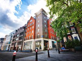 Marlin Apartments London City - Queen Street，位于伦敦的公寓式酒店