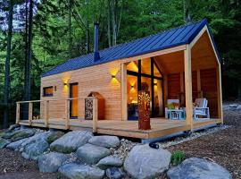 Forest Garden Romance，位于Dolní Město的酒店