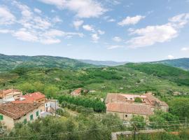 Stunning Home In Montecatini Alto With 2 Bedrooms And Wifi，位于Nievole的别墅