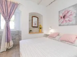 Studio Apartment Sisi