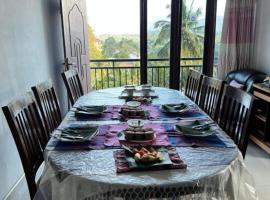 Dreamscape home stay，位于康提Udawatta Kele Sanctuary附近的酒店