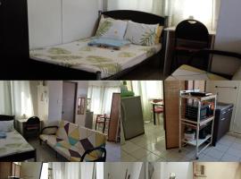 Spacious Studio unit beside Enchanted Kingdom at Santa Rosa City Laguna，位于圣罗莎的酒店