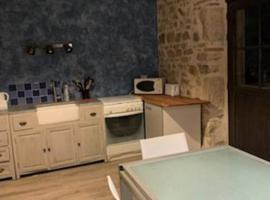 Appartement 2 à 3 personnes，位于Pionsat的酒店