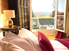 Logis Hôtel & Restaurant Chateau de la Marjolaine，位于马恩河畔埃索姆的酒店