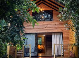 Vital Ecohotel Cabañas，位于瓜尔内的露营地