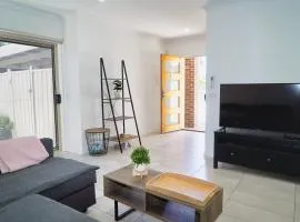 Modern style unit 2 Deer Park