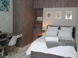 Refreshing Cottage in Eden Glen, Johannesburg, SA，位于伊登维尔的酒店