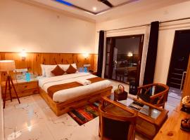 Sitara Resort, scenic mountain view rooms with balcony & terrace，位于穆索里凯姆提瀑布附近的酒店
