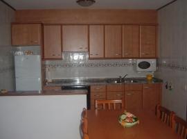 卡德尔帕索尔公寓，位于Durro的酒店