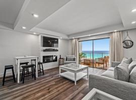 The Summit 803 - Luxury Beach Resort Condo - Beachfront - Incredible Views - BEACH CHAIRS AND SUNSHADE Provided In Condo，位于巴拿马城海滩PCB思林邵公园附近的酒店