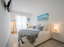 Le Victoria - Beau 2P avec vue mer, balcon, piscine, sauna et parking privé au centre ville de Menton