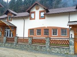 Pensiunea Popas Pop，位于Strîmbu-Băiuţ的酒店