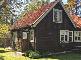 Holiday home GOTLANDS TOFTA IV，位于托弗塔的酒店