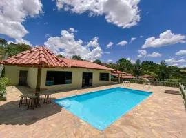 Chacara com churrasq, piscina e lazer - Socorro SP