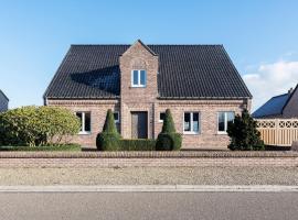 Rural holiday home in Bocholt with hot tub，位于Bocholt的酒店