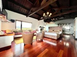 Suite only adults with Breakfast included, FreeWifi, shared pool, ocean view in Yaiza