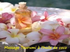 RELAXELLE TAURUMI MASSAGE，位于帕皮提的酒店