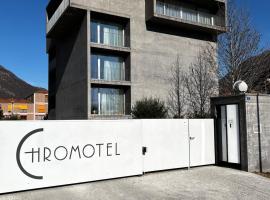 Chromotel self check-in，位于Mezzovico的汽车旅馆