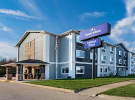 AmericInn by Wyndham Quincy，位于昆西的酒店