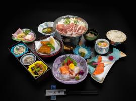 瀬波温泉　大清荘，位于Senami的酒店