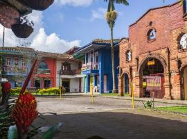 El Edén Country hotel y Club Residencial，位于锡卡西亚的酒店